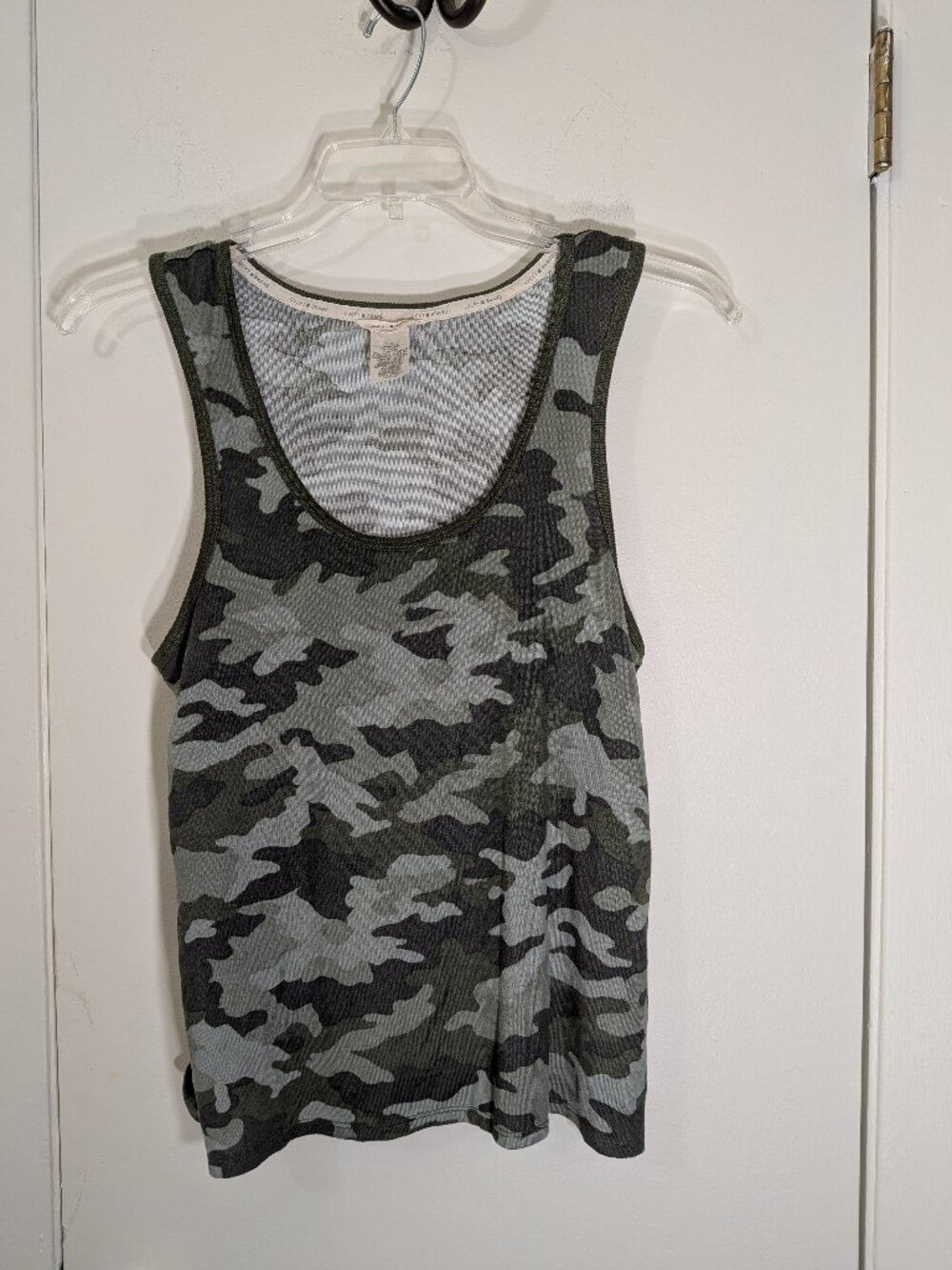 Lucky Brand Sleeveless Tank Top Size XL Camouflage Green Stretchy Casual